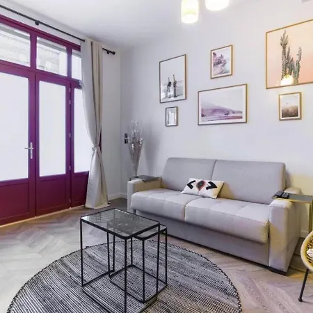 Charming Near Saint-lazare 4p Апартаменты